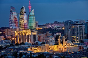 19talk-baku-slide-W3M5-superJumbo